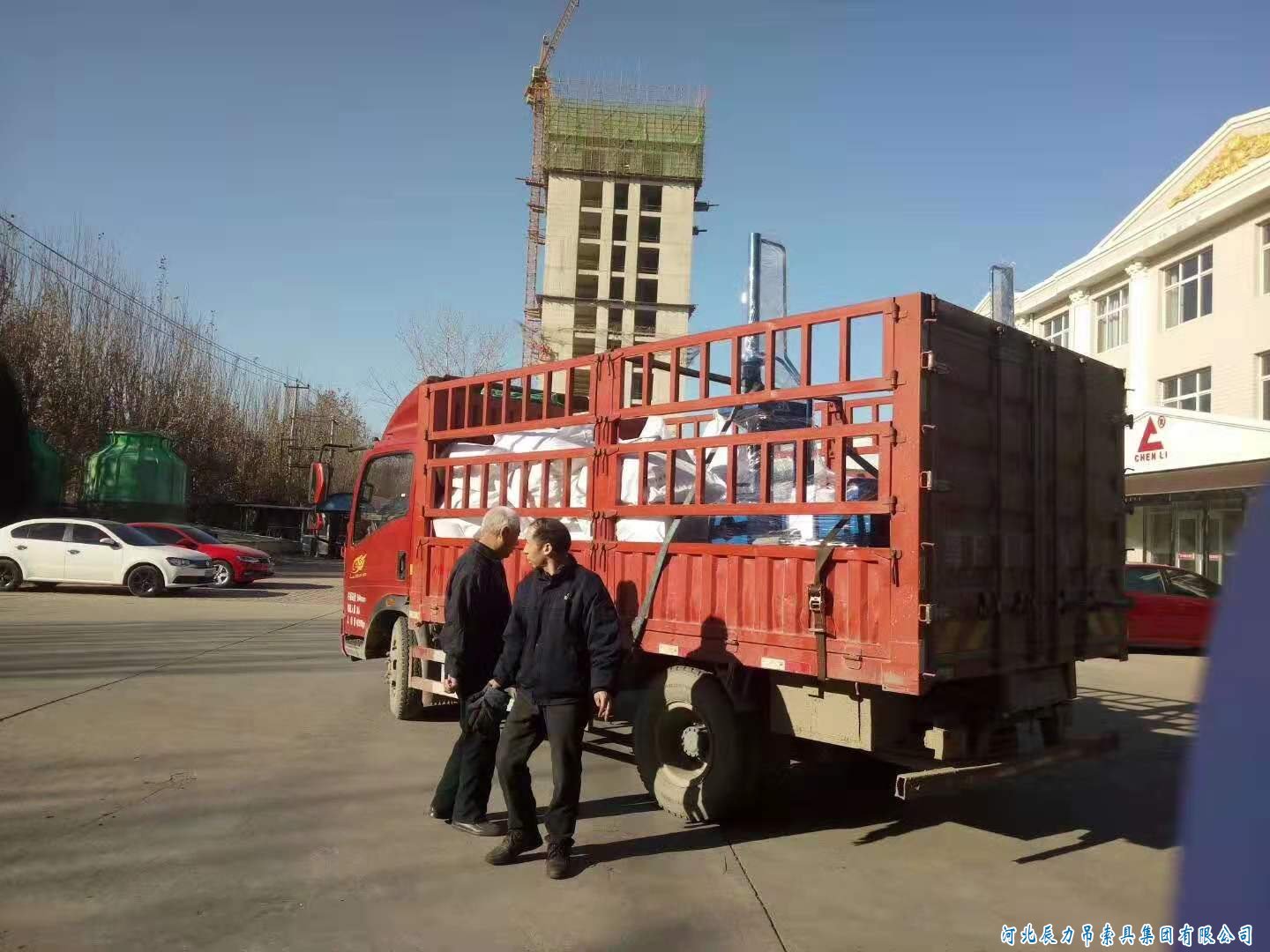 兩臺辰力32型鋼絲繩插套機發貨！